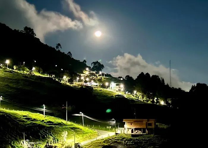 Lp Finca La Pergola, Naturaleza Con Lujo Y Una Increible Vista A Todo Medellin